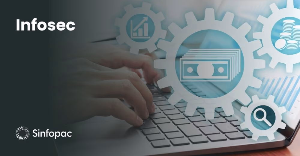 Mãos digitando em um notebook com gráficos de engrenagens financeiras para a proteção de ativos.