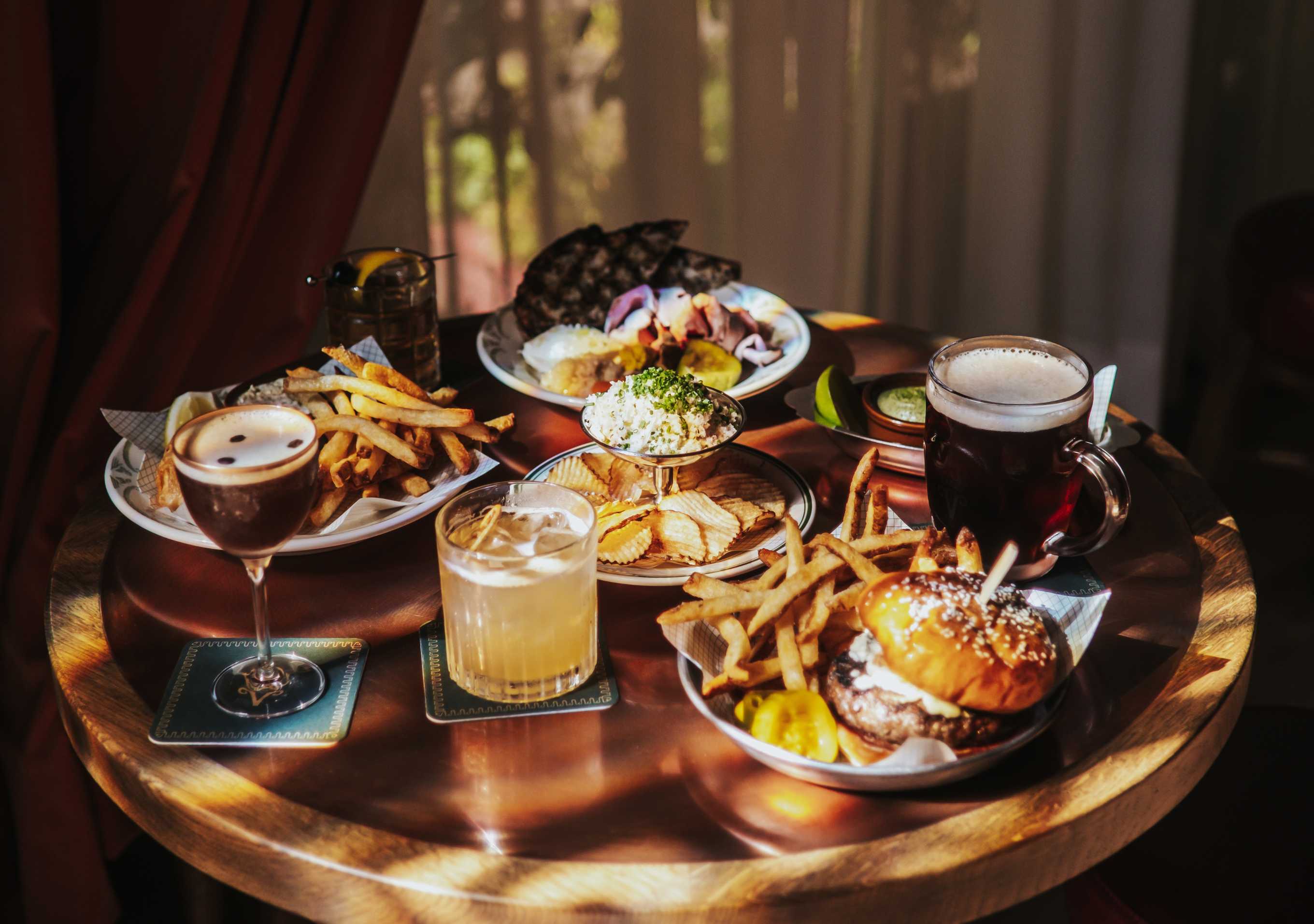 Food and Drinks at the Victorian at the Driskill