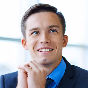 image of job applicants in a discussion (for a medical clinic)