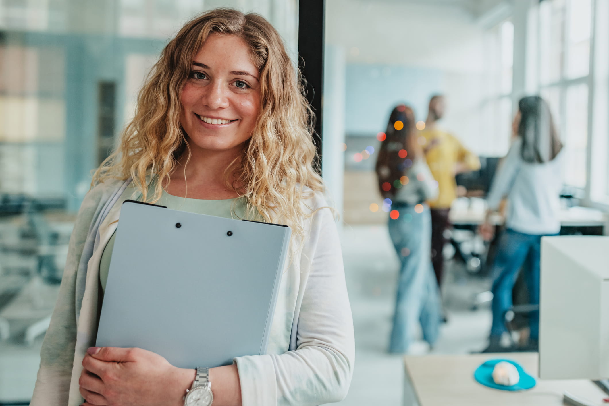 Student-Athlete Internships: How to Find One Around Your Season
