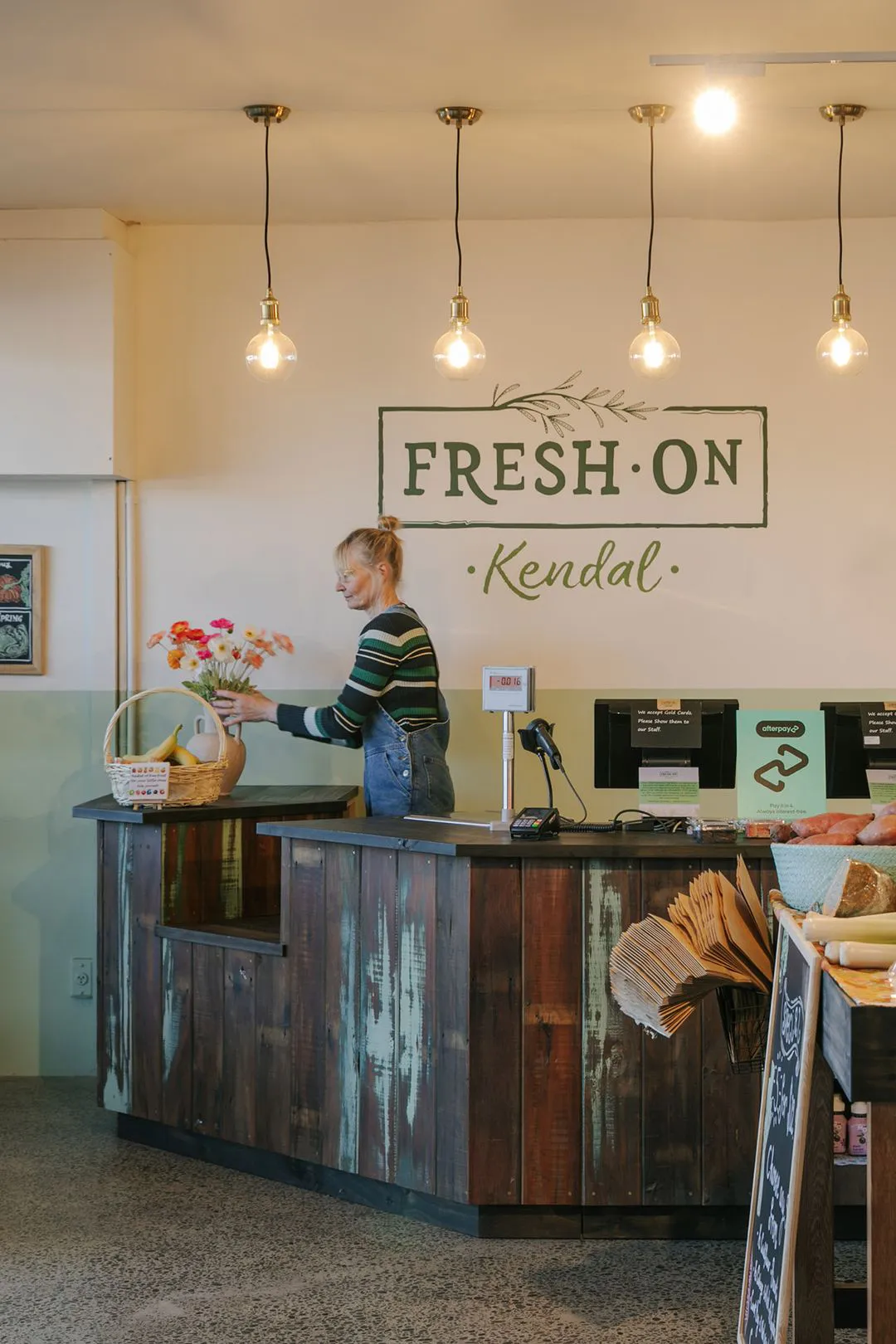 Grocery Store Counter Design
