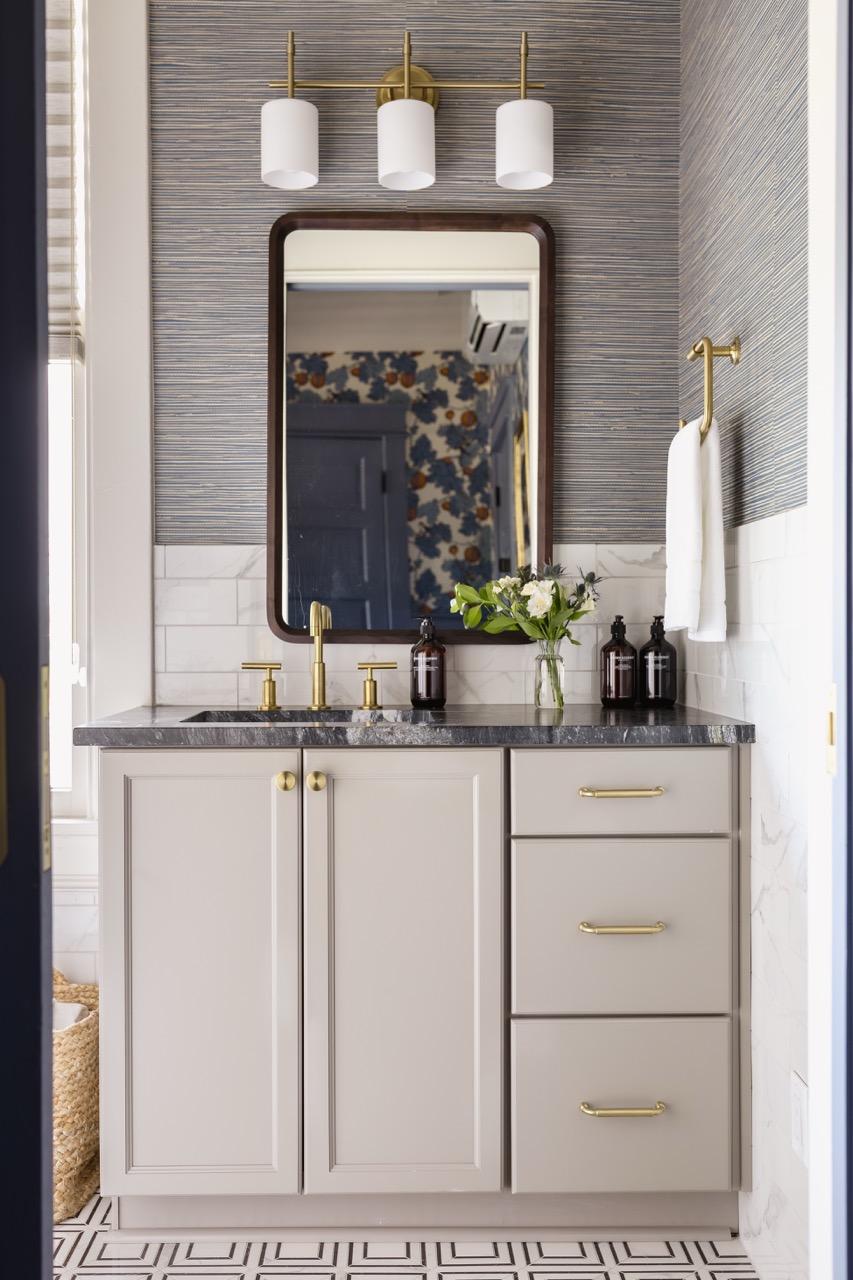 Bathroom vanity, The Davenport suite