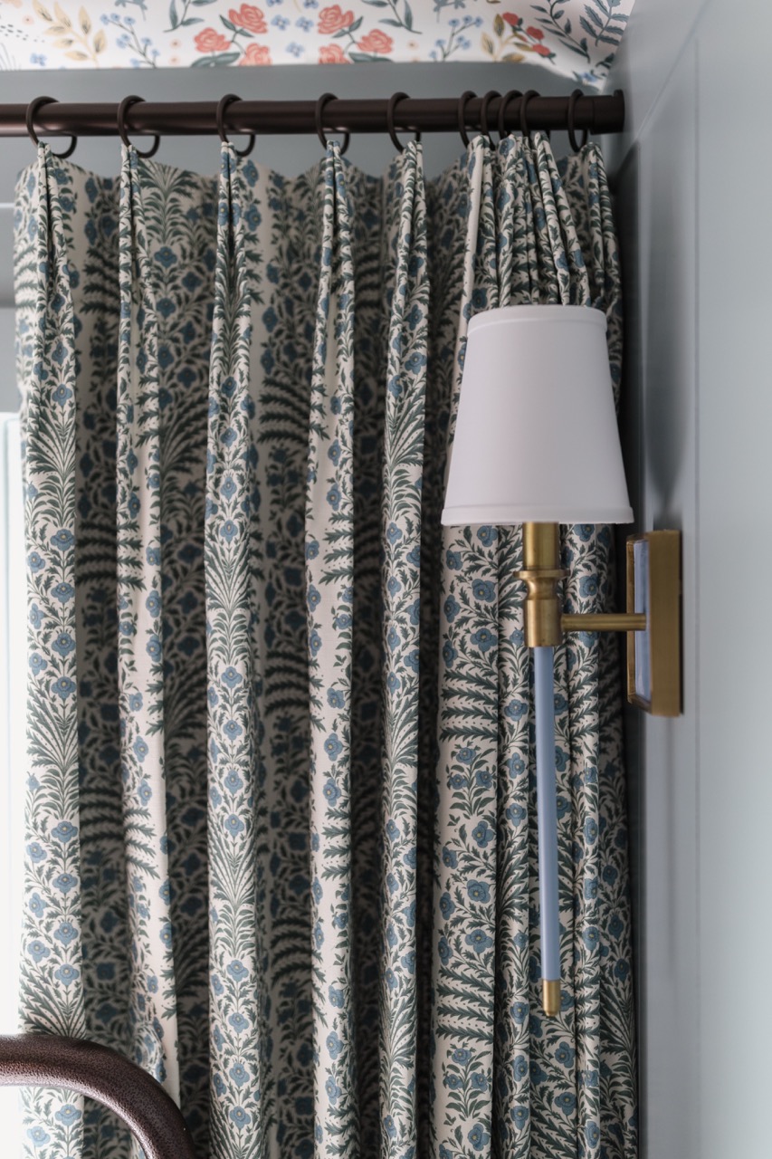 Window drapery, The Geny suite