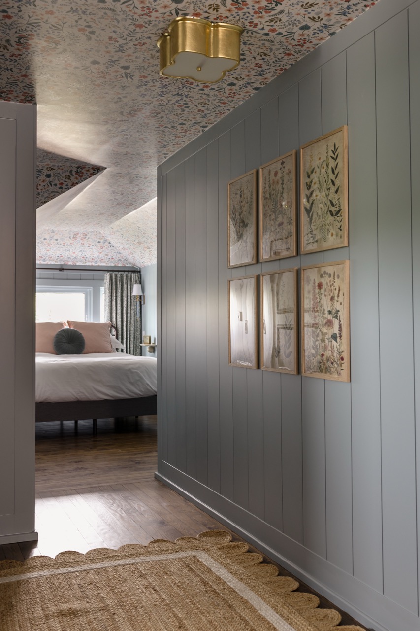 Full view of the room, The Geny suite