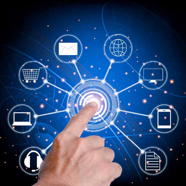 Hand berührt digitale Icons – Symbol für Automatisierung