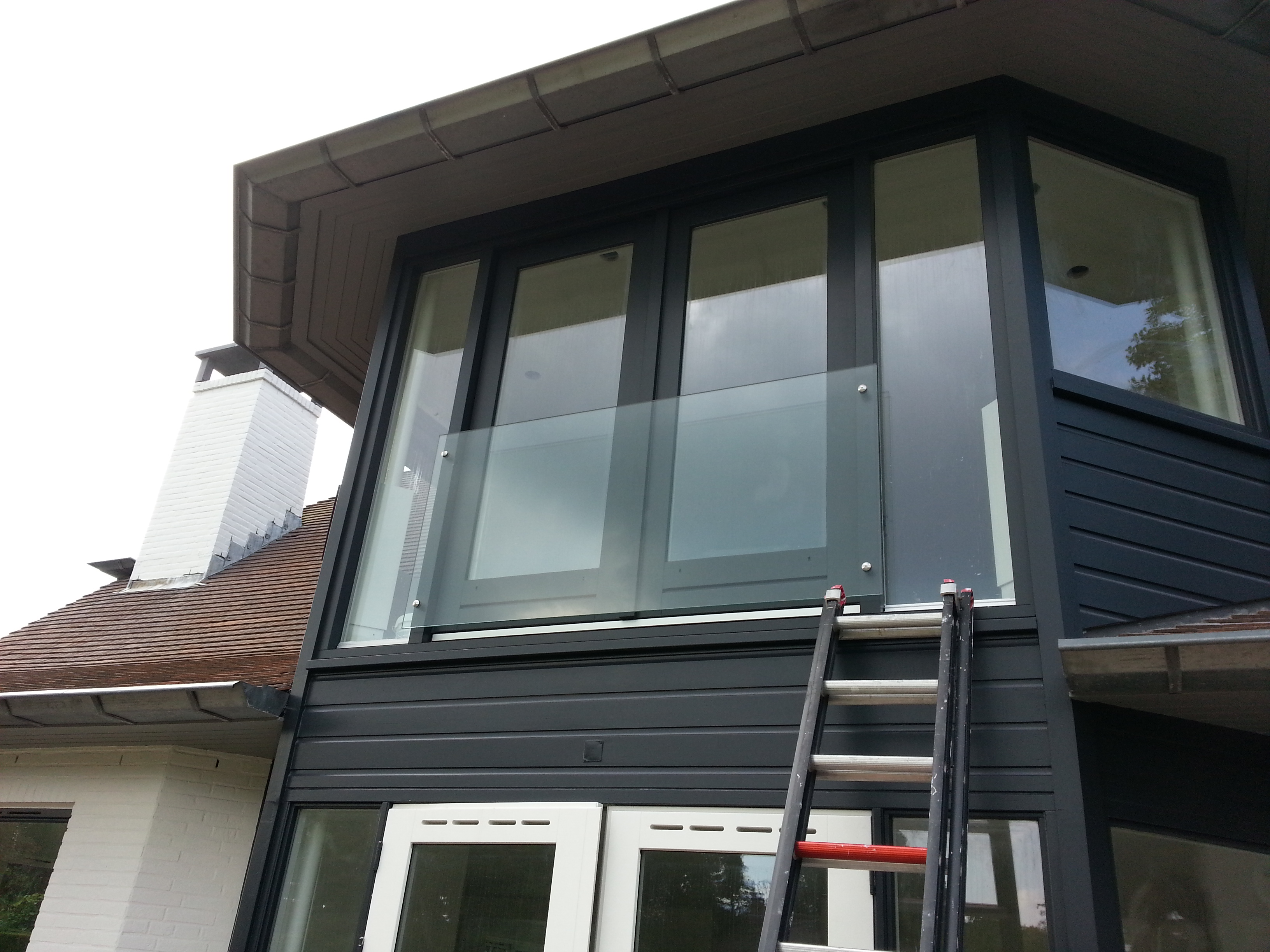 Wat zijn de verschillen tussen enkel glas, dubbel glas en HR+++ glas?