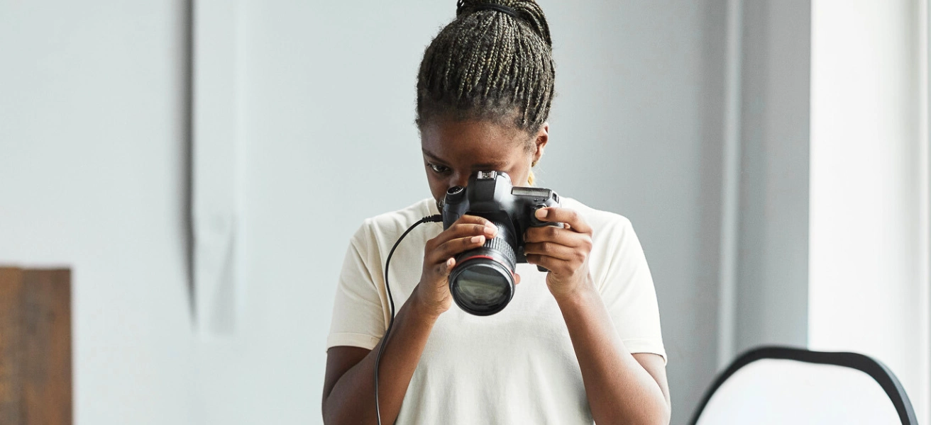 Etsy photo tips for 2025 with examples of clear product photos