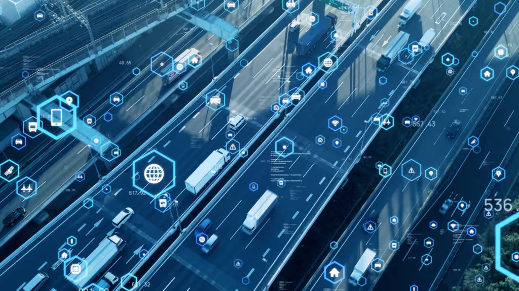 A tecnologia 5g para frota é um recurso que foi desenvolvido para servir de auxílio nos processos operacionais e, atualmente, já está aplicada em diversas partes do Brasil.