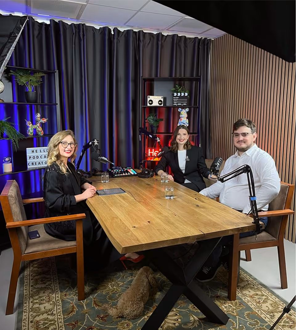 Nasze treści zatrzymują i sprzedają