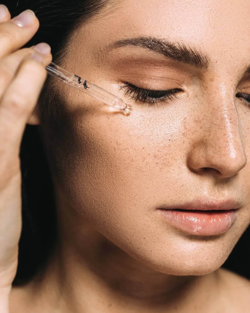 HElo Cosmetics - Accompagnement exclusif - image de la section sur le suivi