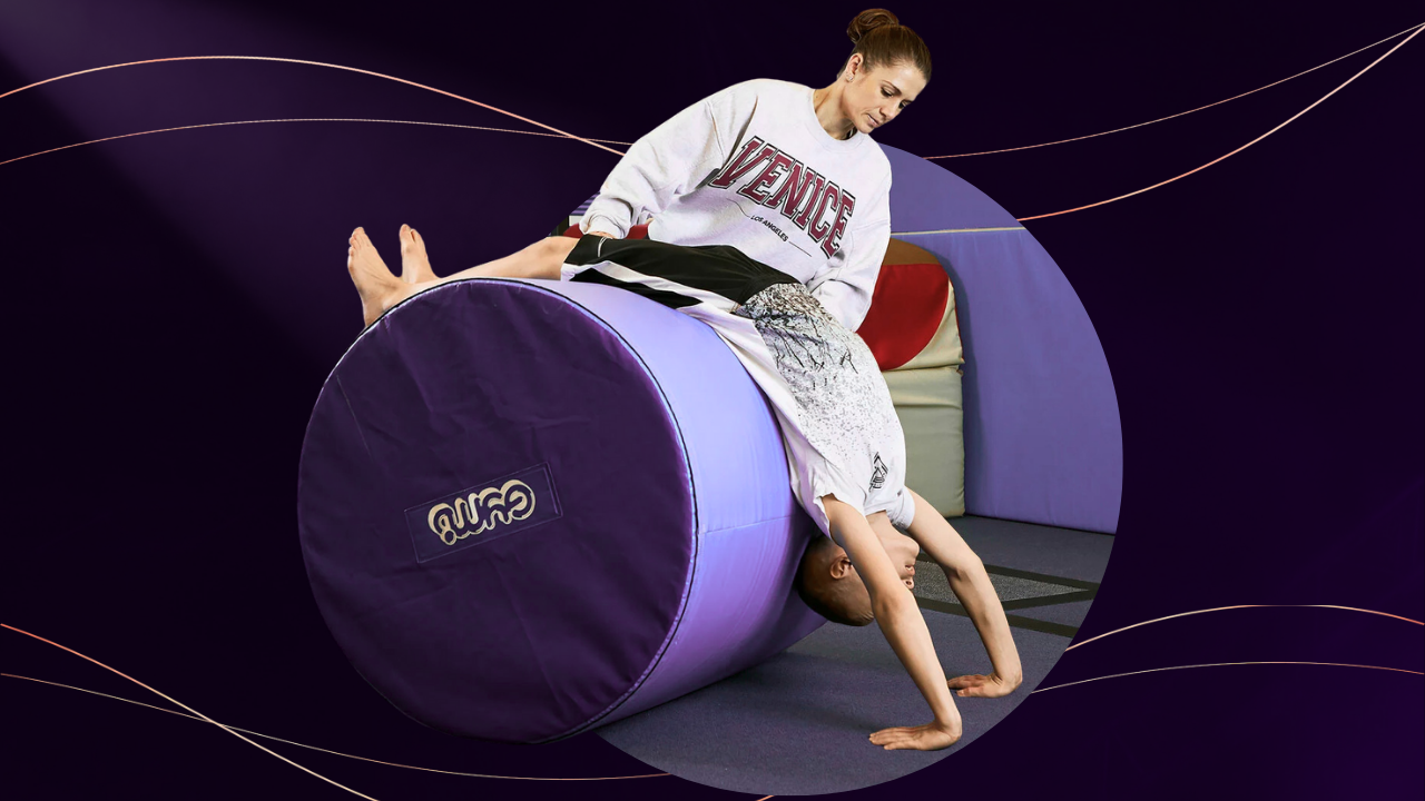 image of art class in session (for a ceramic studio)