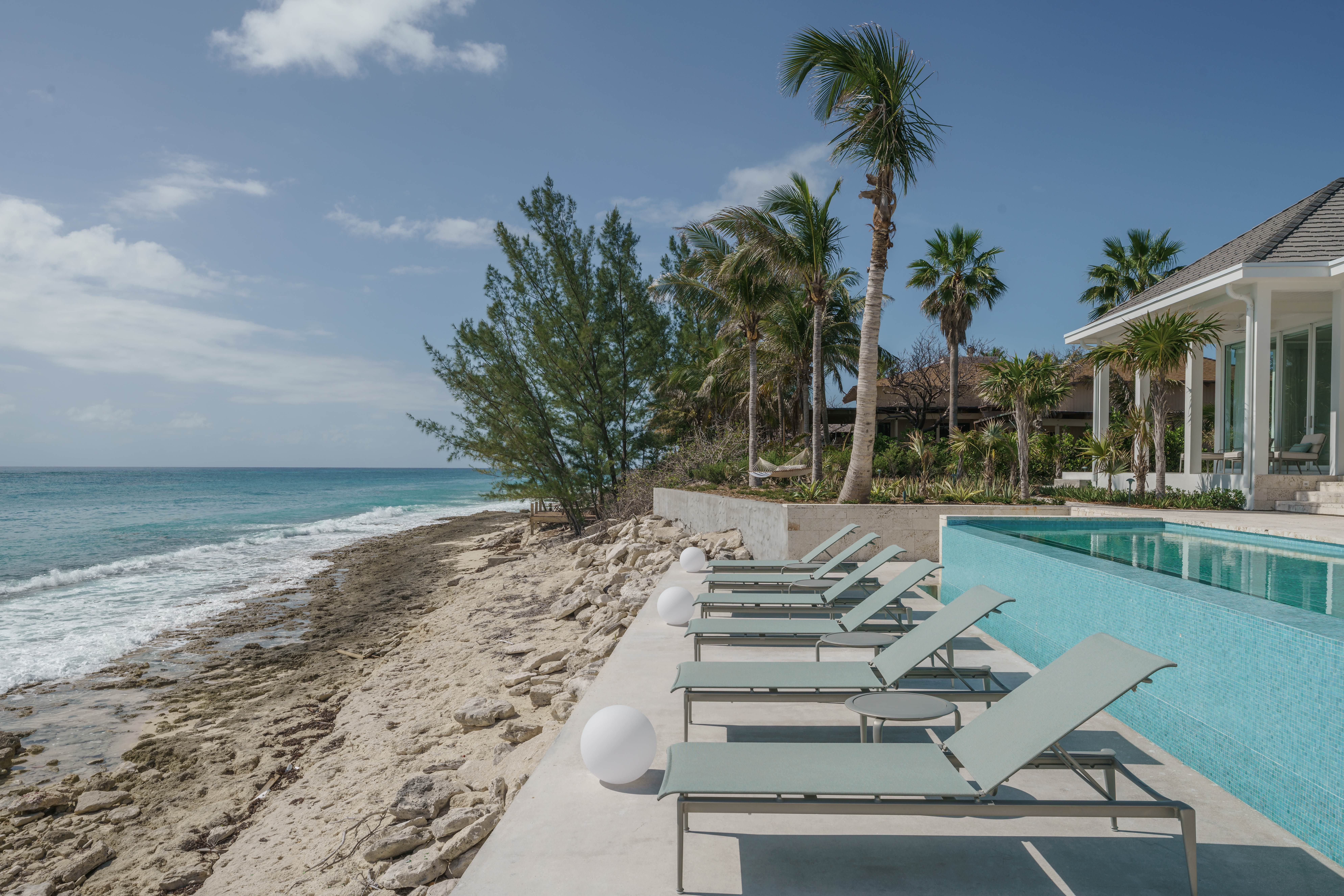 Cat Cay Residence - Poolside