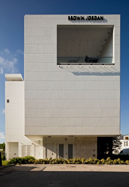 Brown Jordan - Detail 1