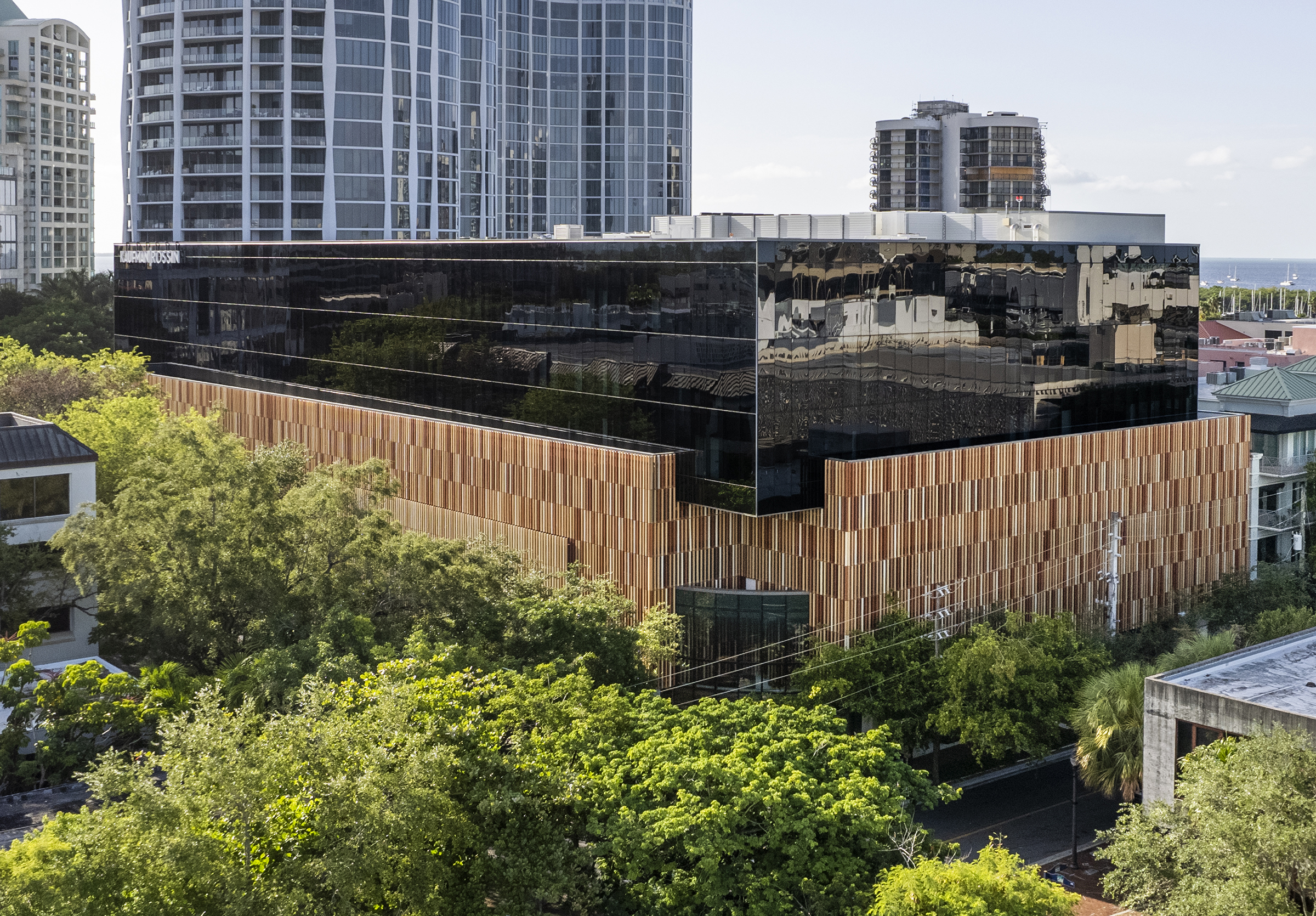 Mary Street - Exterior