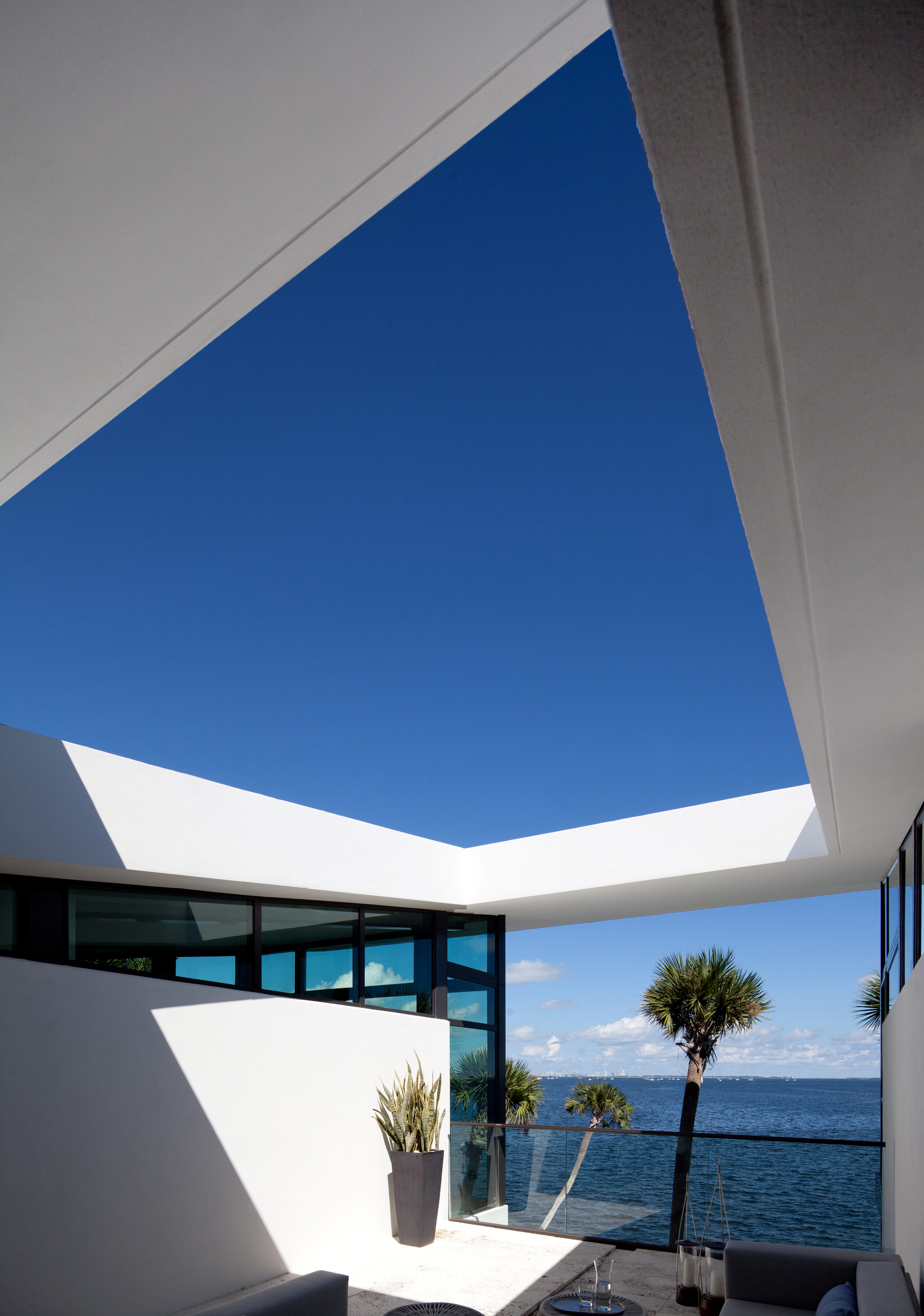 Coral Gables Residence - Detail 5