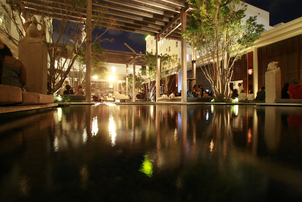 The Setai - Outdoor Space
