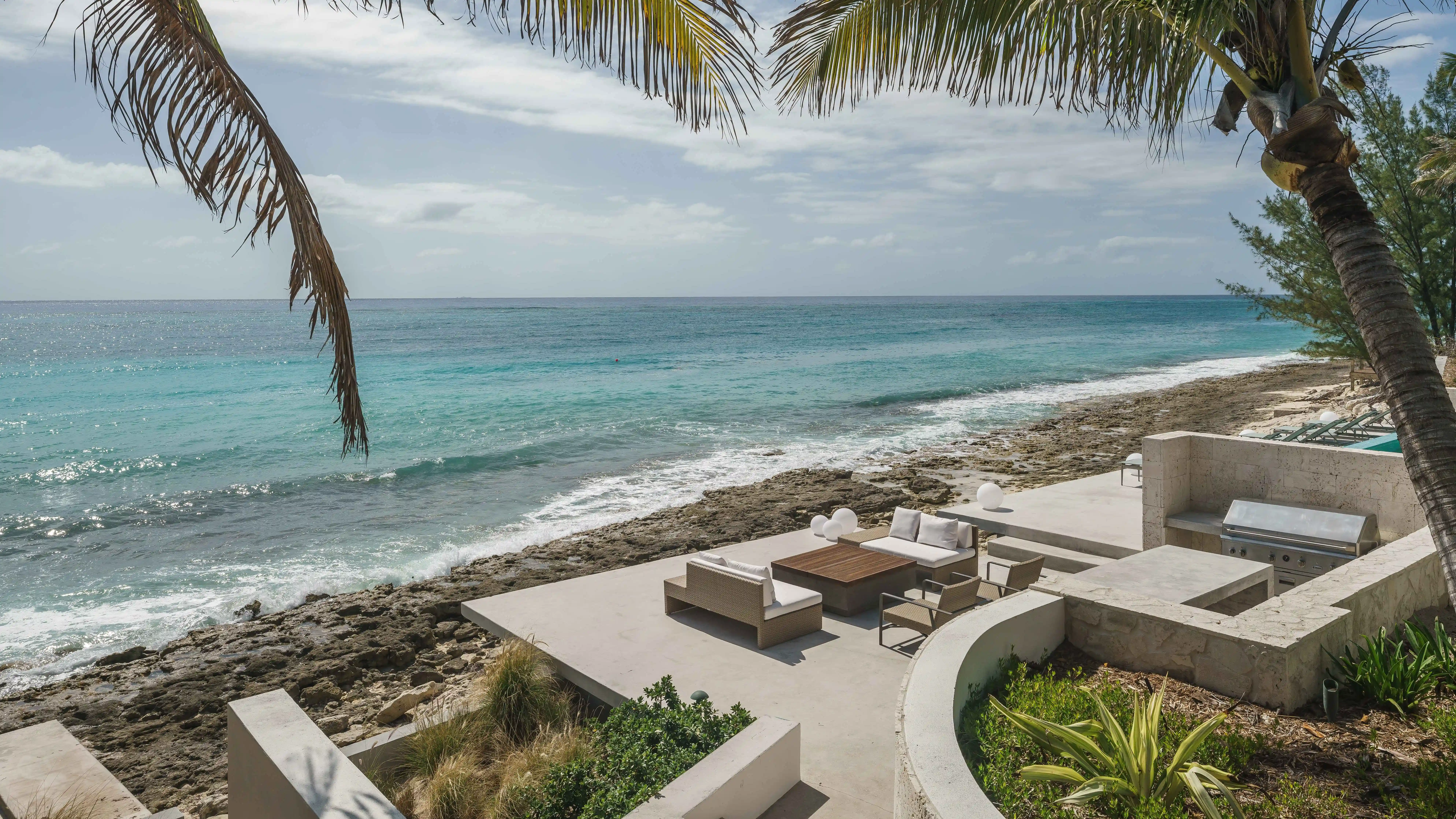 Cat Cay Residence