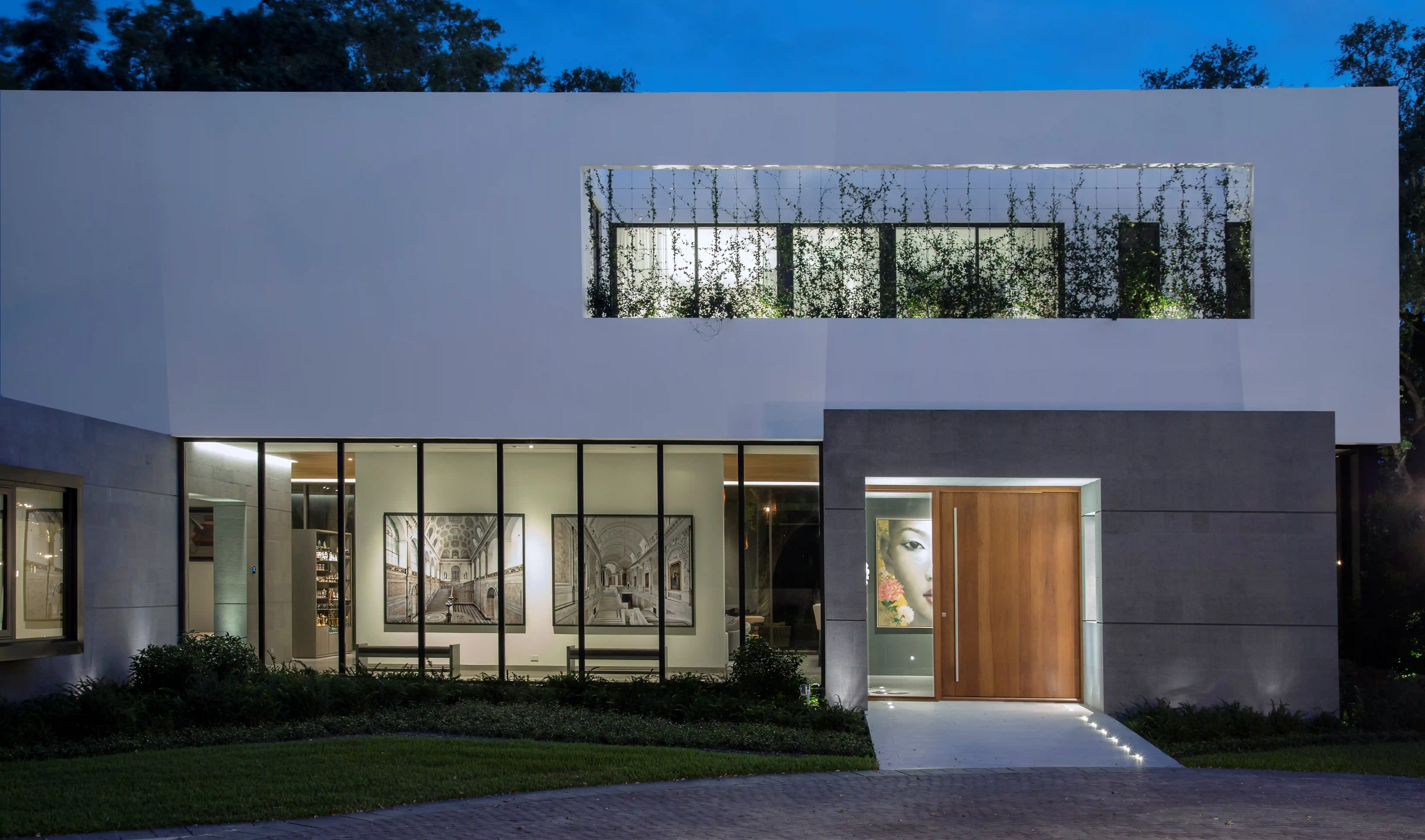 La Escondida - Facade
