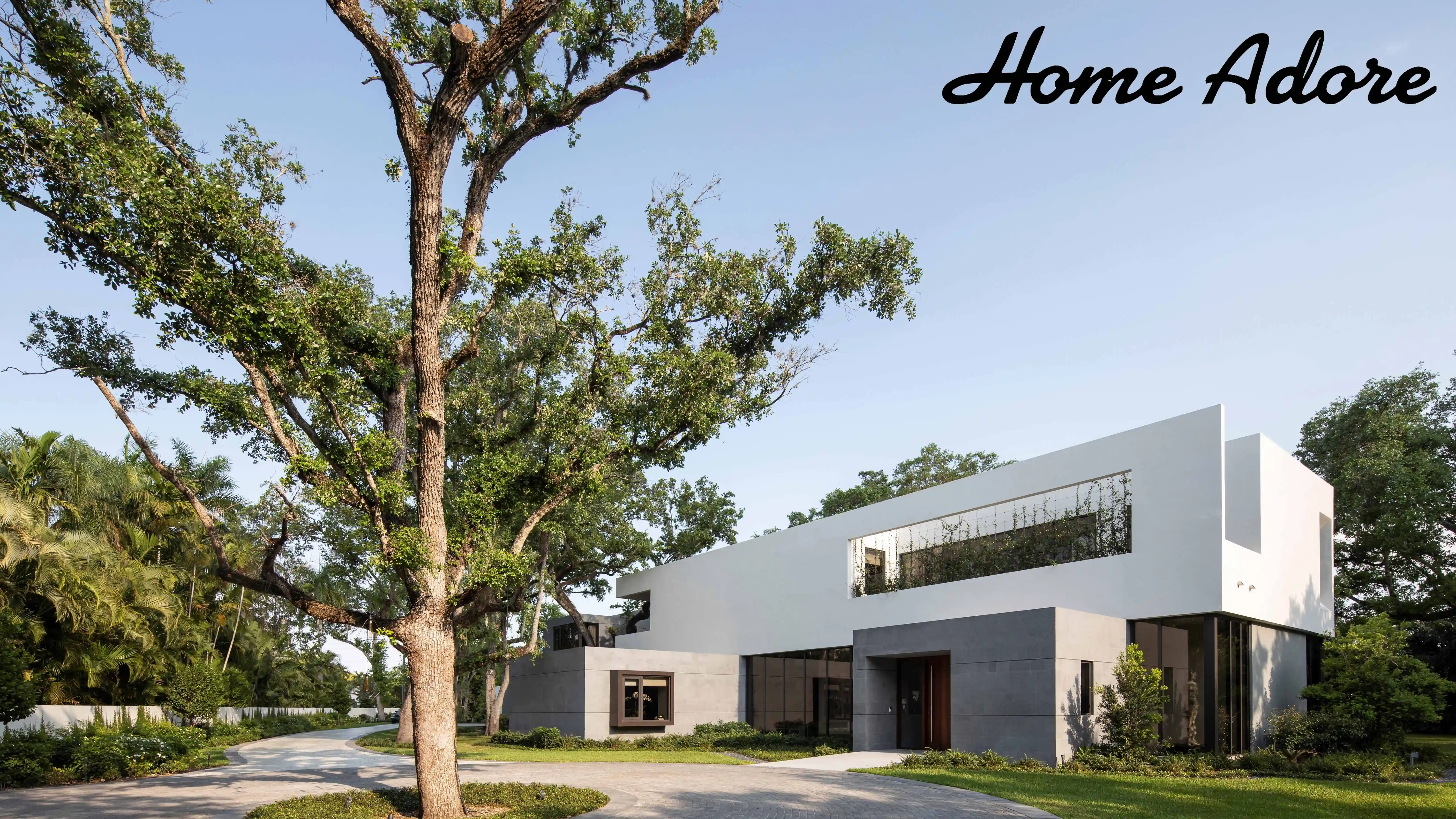 HomeAdore - La Escondida