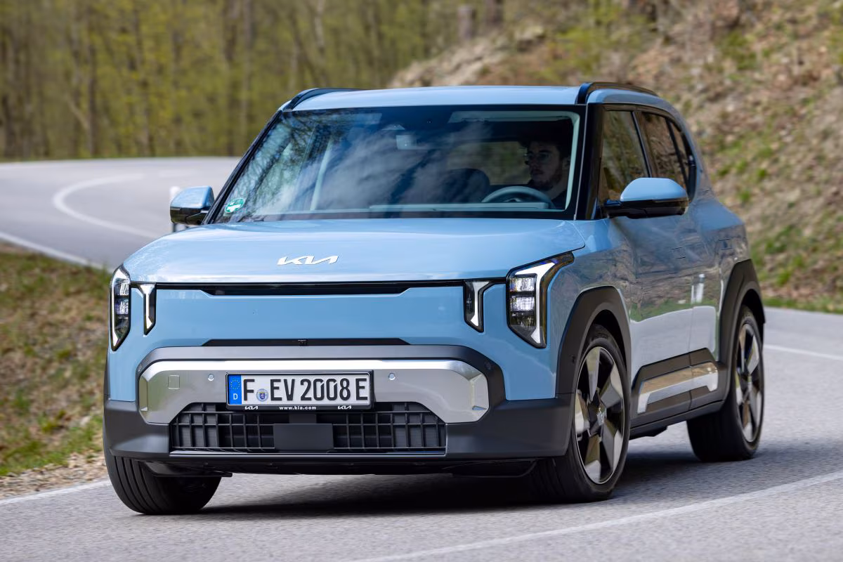 KIA EV2