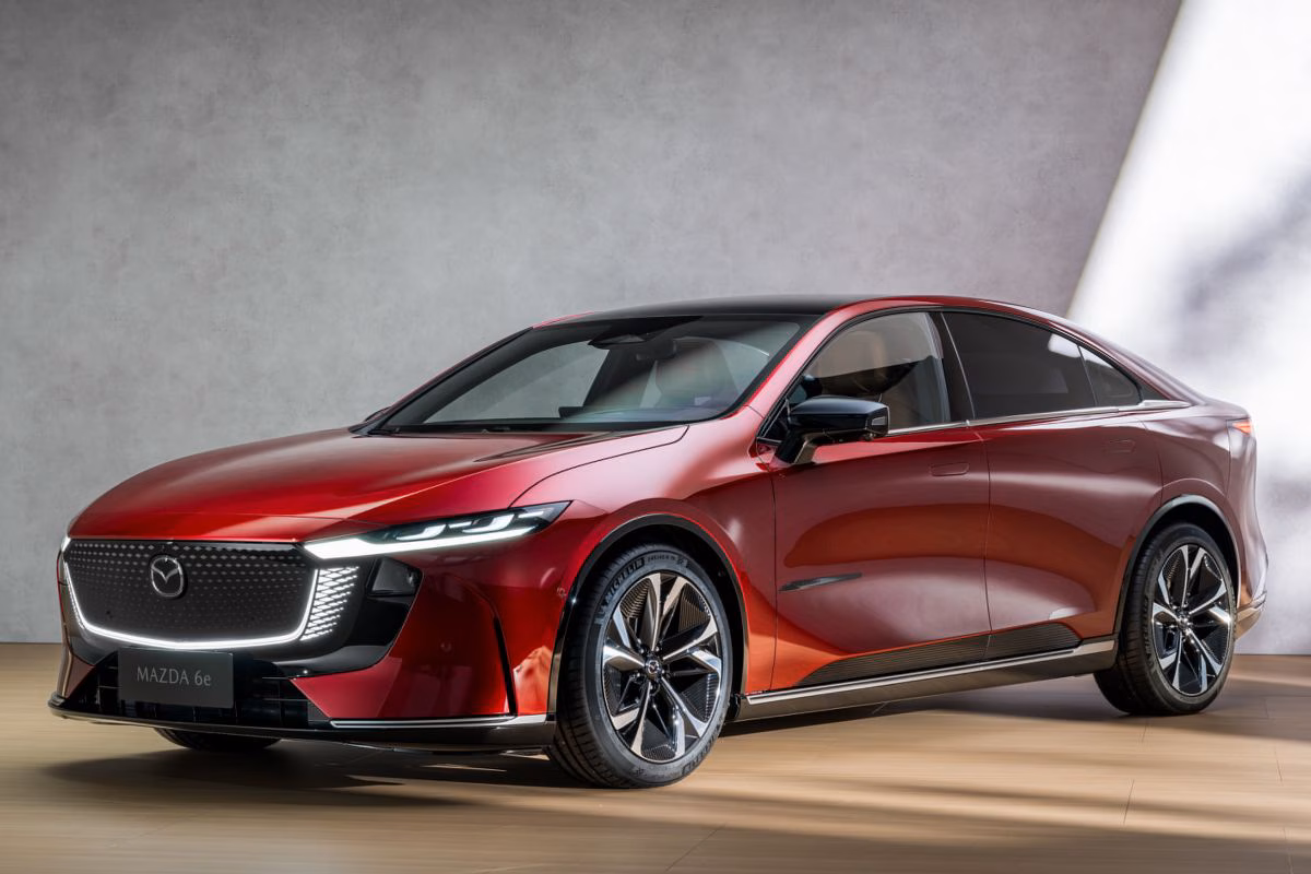 Mazda 6e