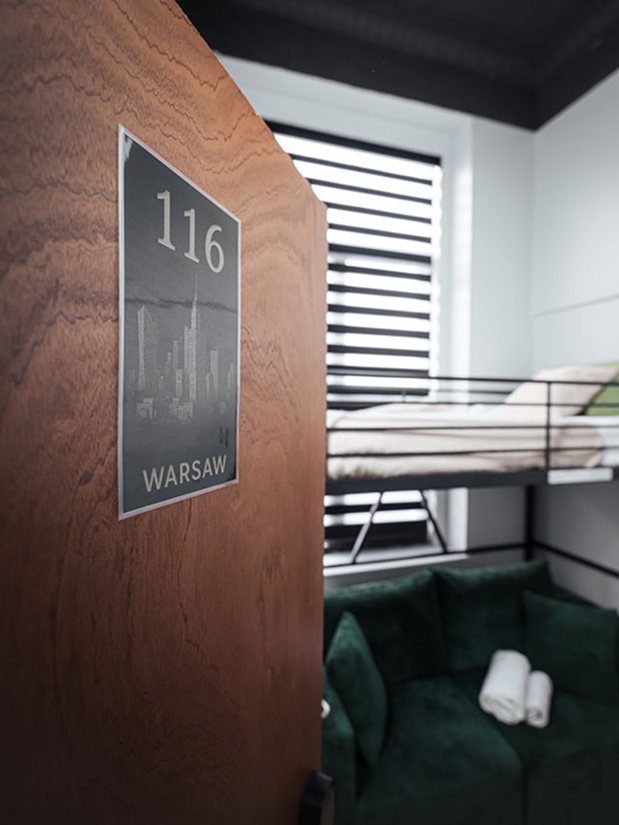 Single Room with Sofa + Window