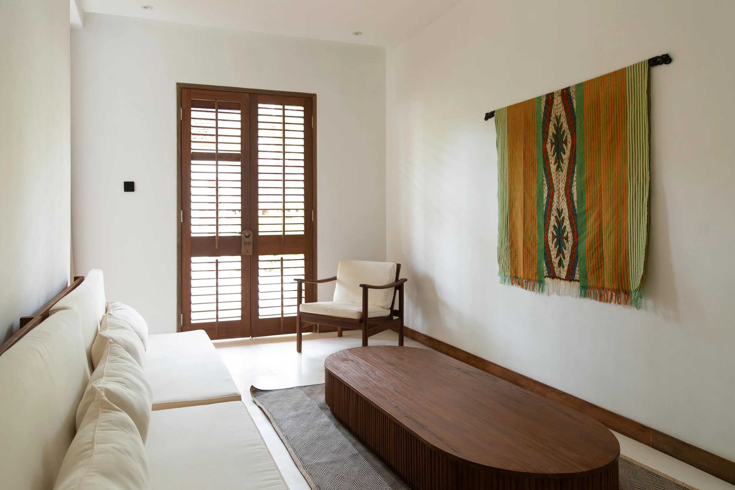Nomads Boutique Suite - Living room