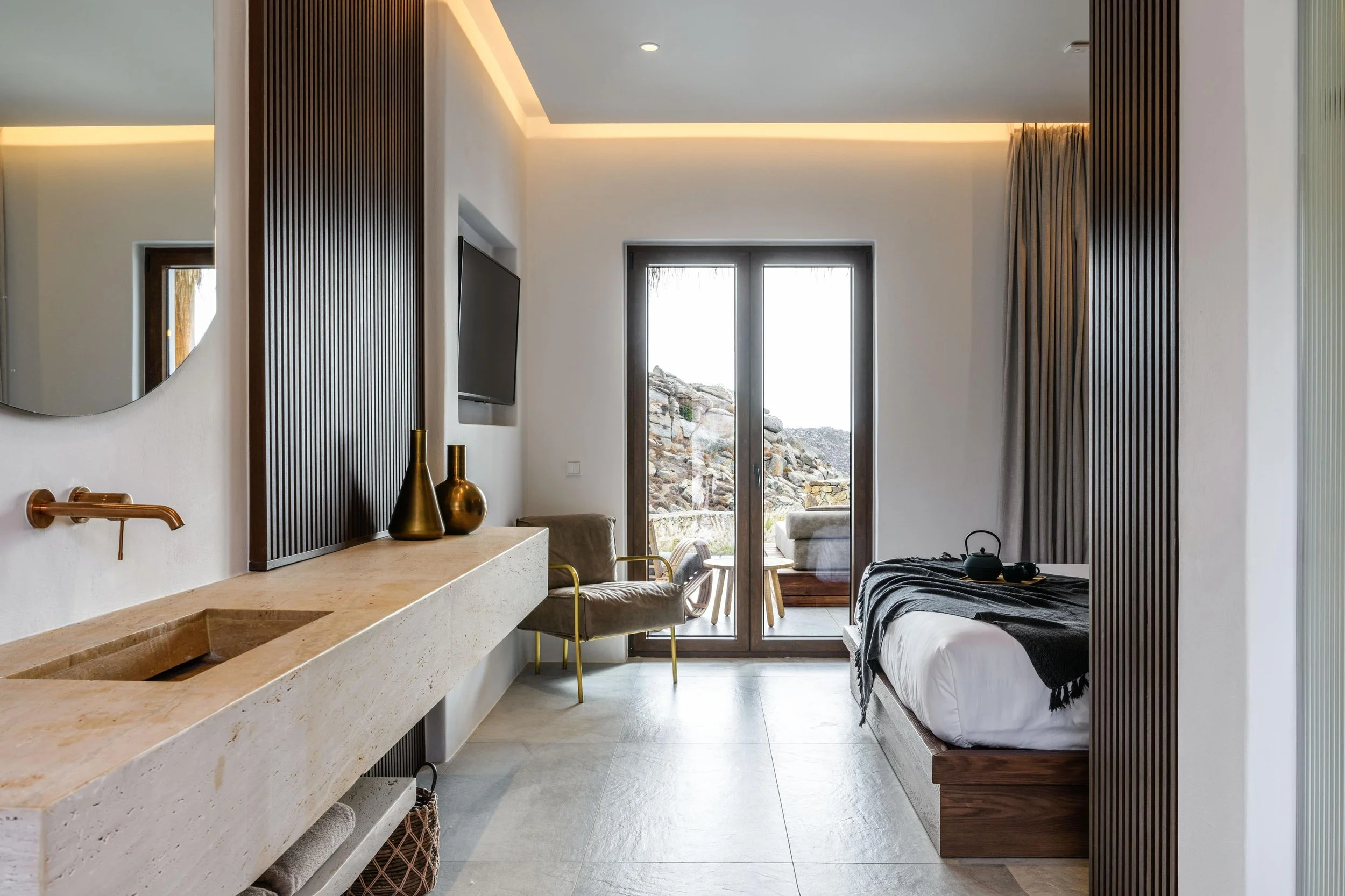 Super Deluxe Suite with Private Pool - Bedroom with view