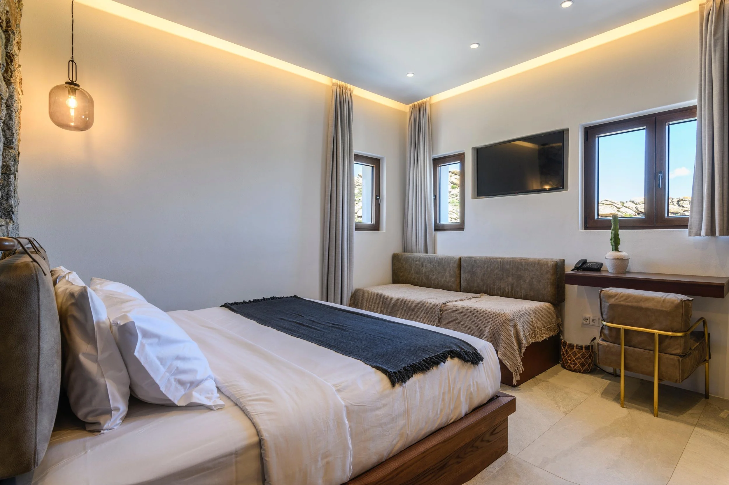 Sea View Suite with Plunge Pool - Bedroom