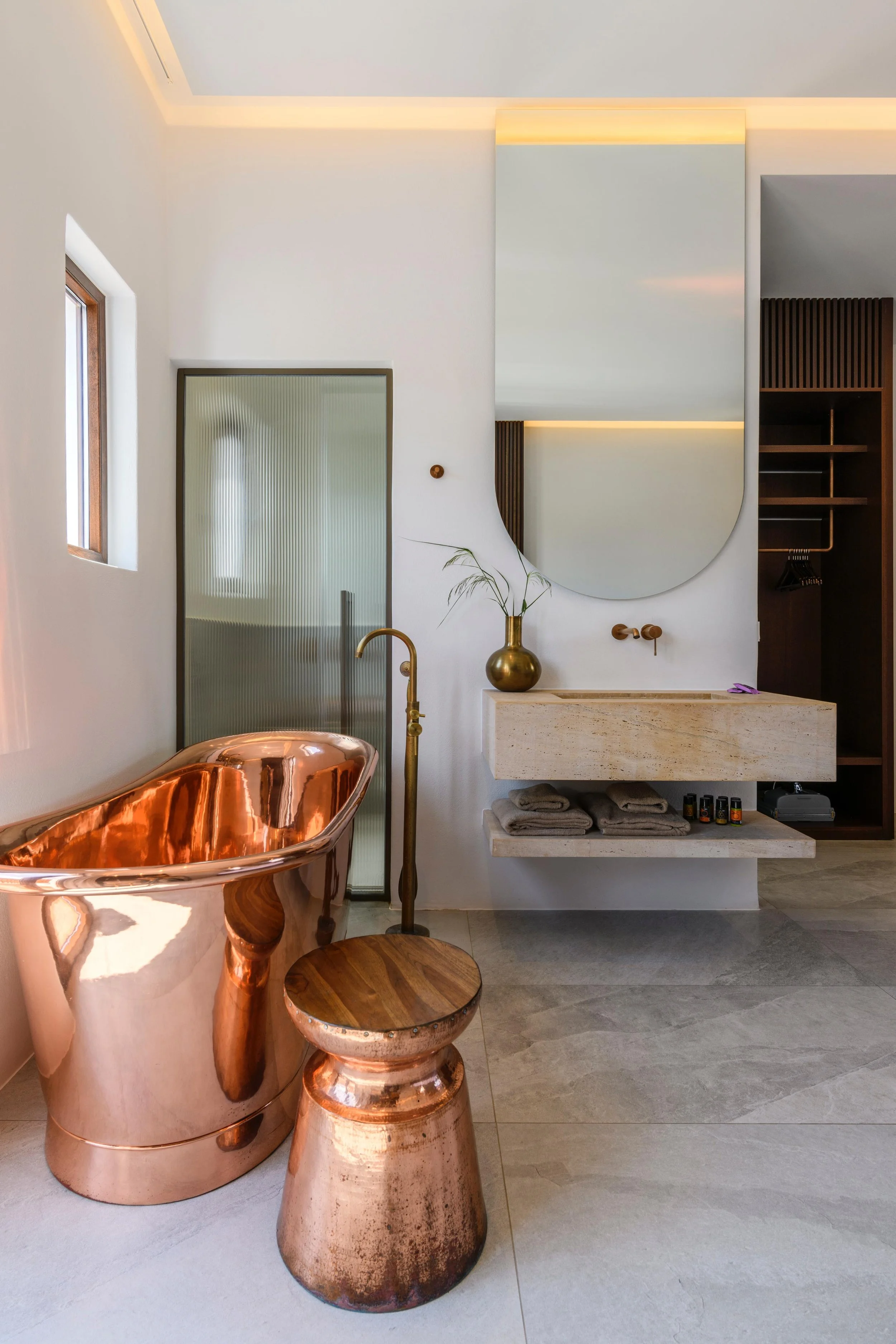Sea View Suite with Balcony - Bathtub