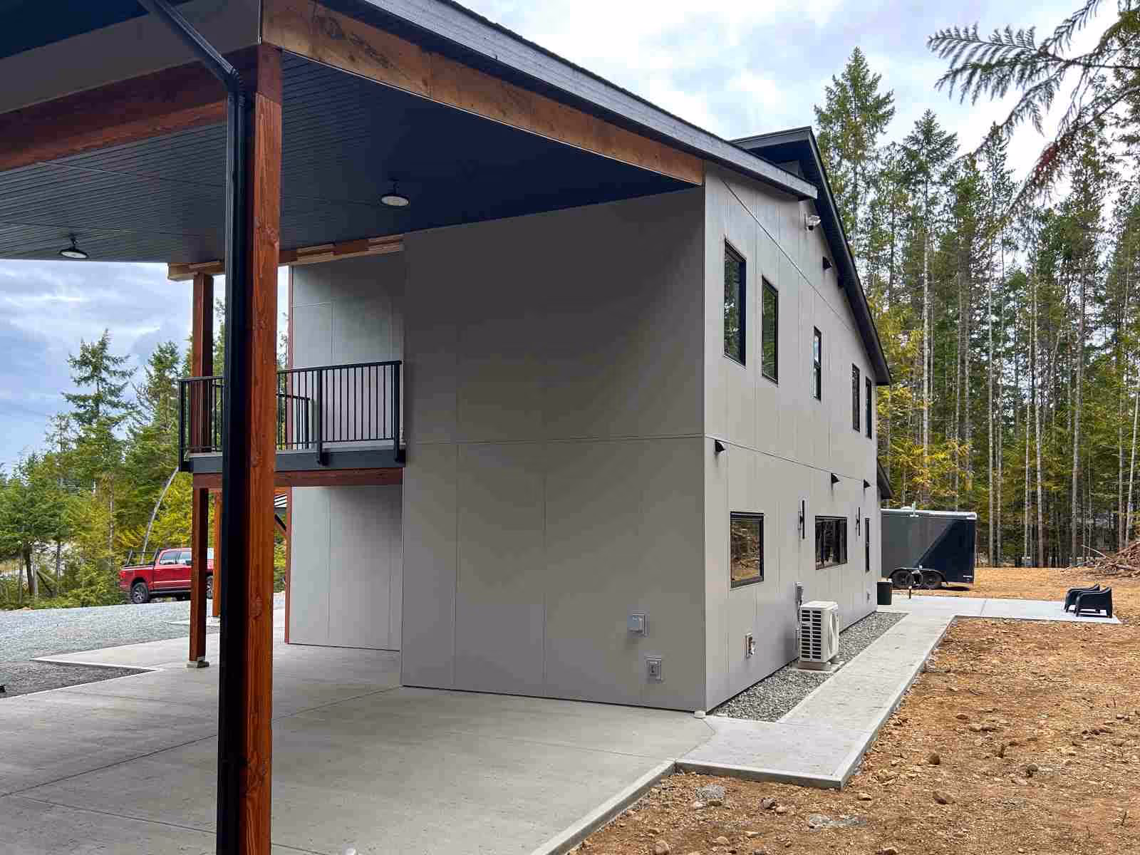 Side view of a warehouse