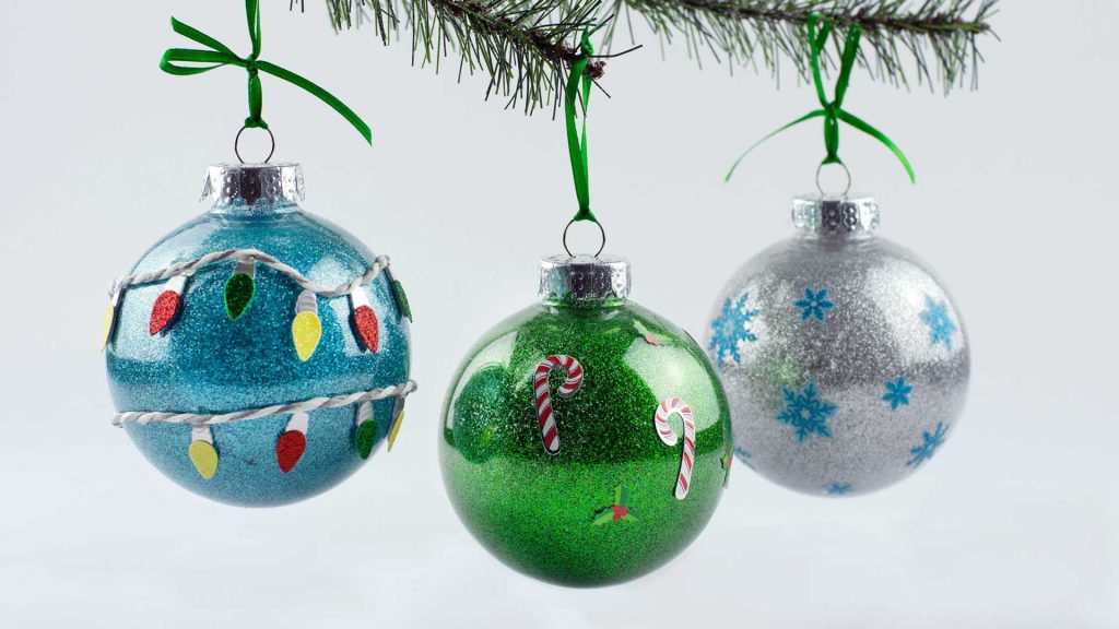 Homemade Christmas Decorations to celebrate a zero waste Christmas