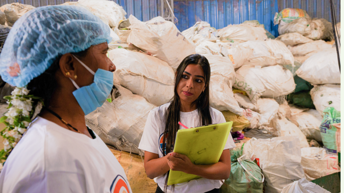 Enforcing high standards: On-ground teams are given in-person, continuous technical assistance and software solutions to enable recording and uploading of impact data across the waste value chain.  