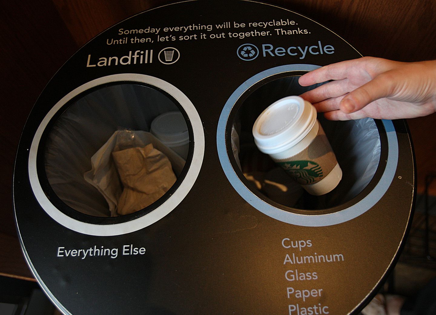 A Starbucks bin with recycling option