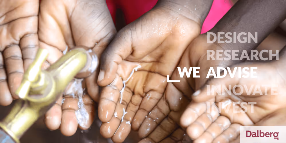 Dalberg hands collecting water