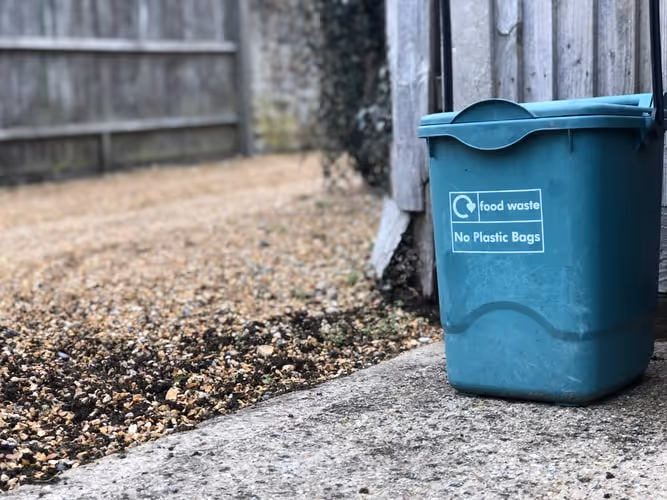 A food waste only bin