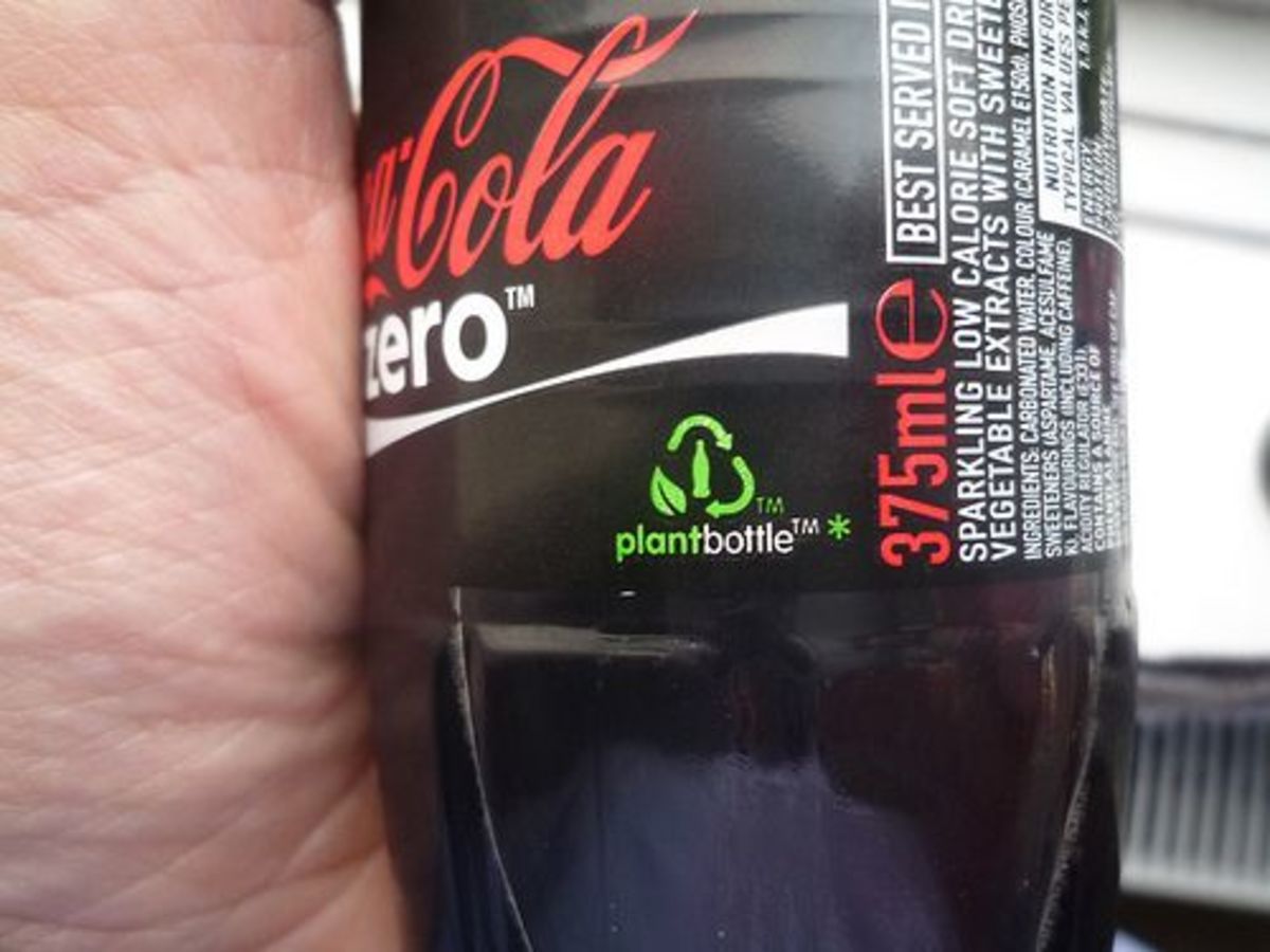 A plastic bottle saying plant bottle as an example of greenwashing
