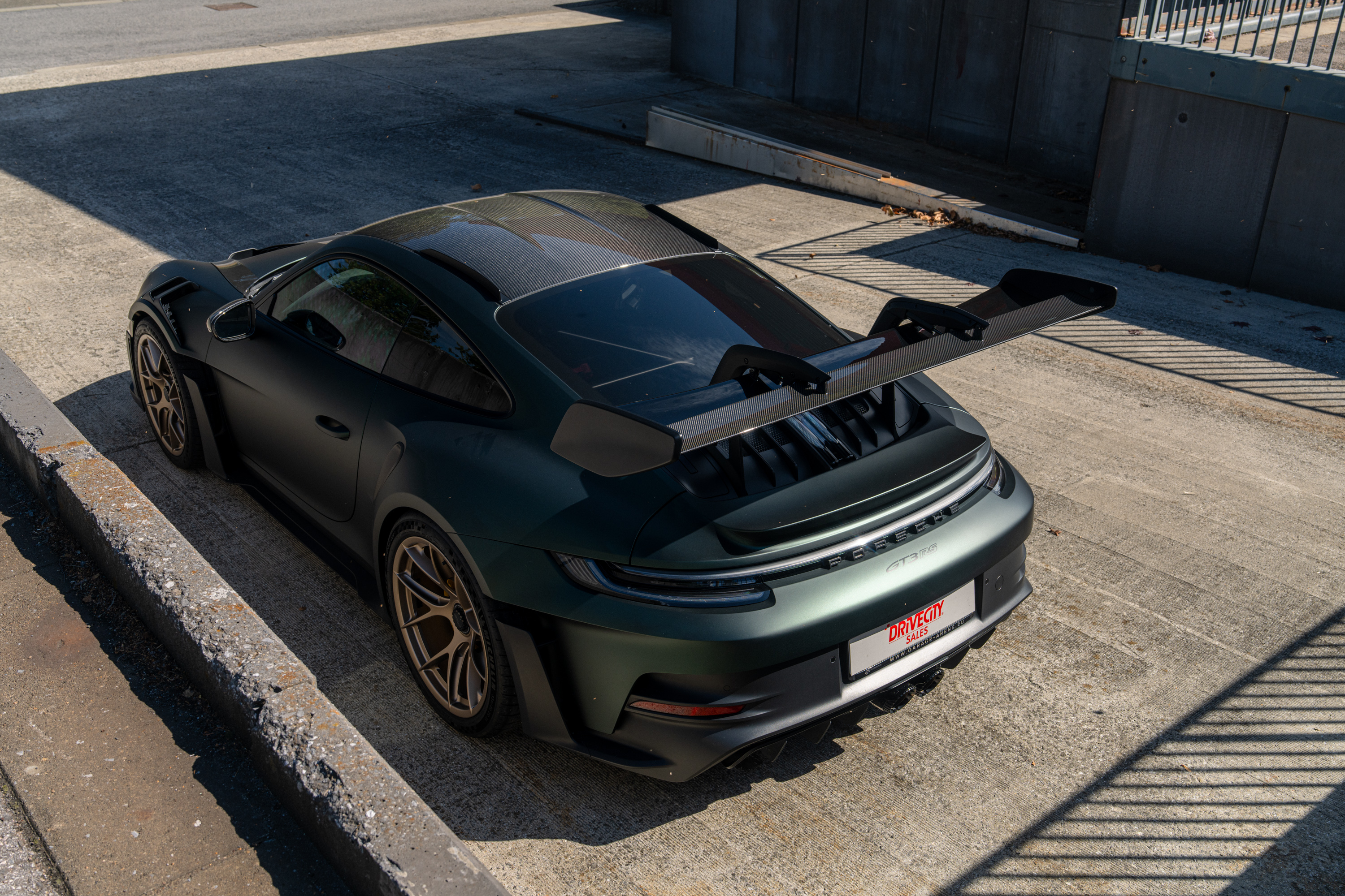 2023 Porsche 911 992.1 GT3RS verte à vendre for sale Germany Allemagne Belgique