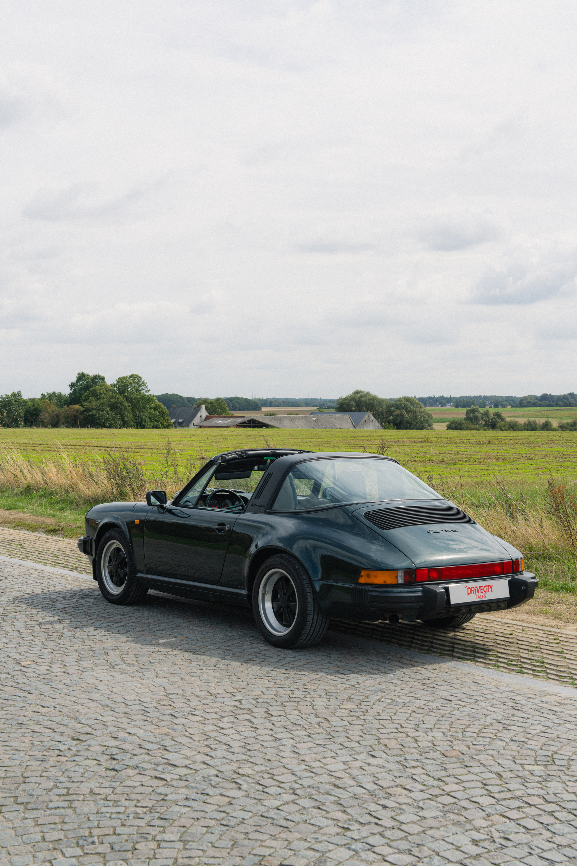 1989 Porsche 911 Targa Forest Green