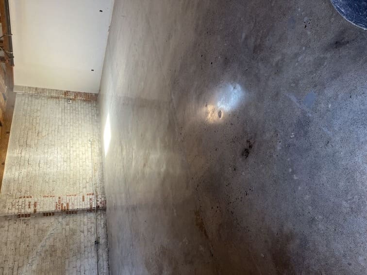 Polished garage floor in Agoura Hills