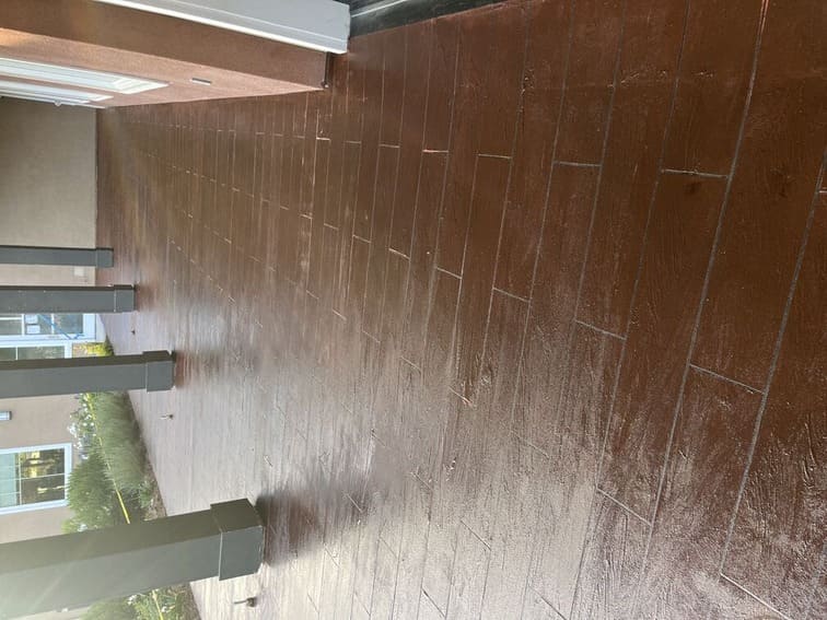 Outdoor concrete overlay in Thousand Oaks