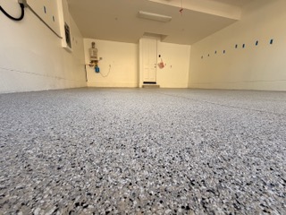 Flake epoxy garage floor in Camarillo