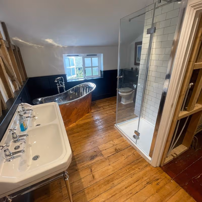 Luxury bathroom installation