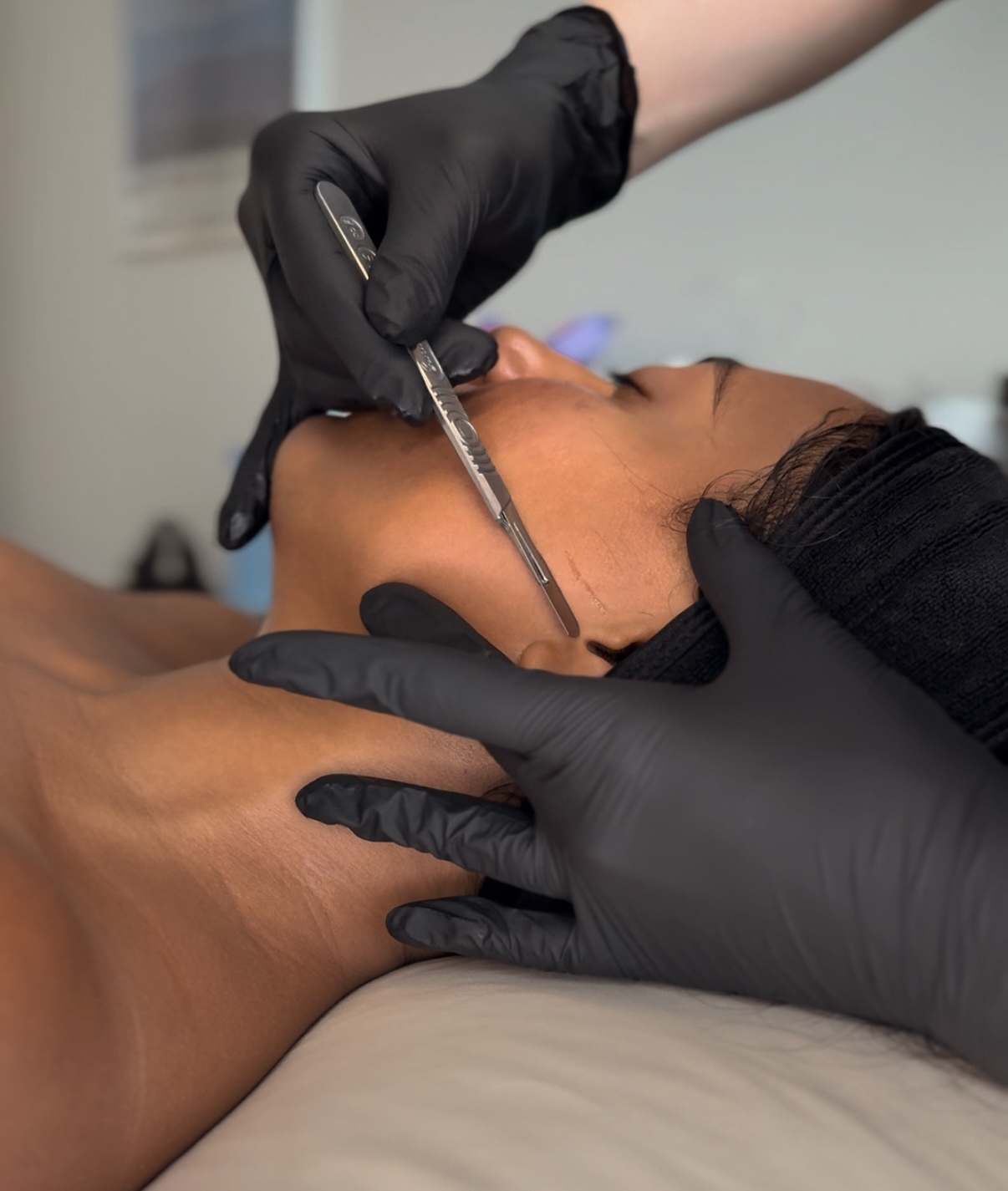 image of a medical consultation room