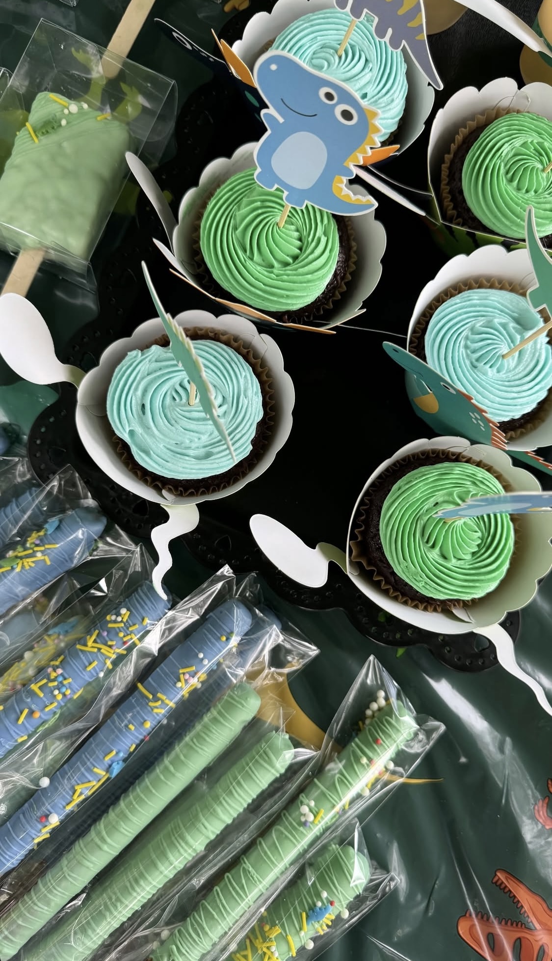 image of kitchen during service (for a fine dining restaurant)