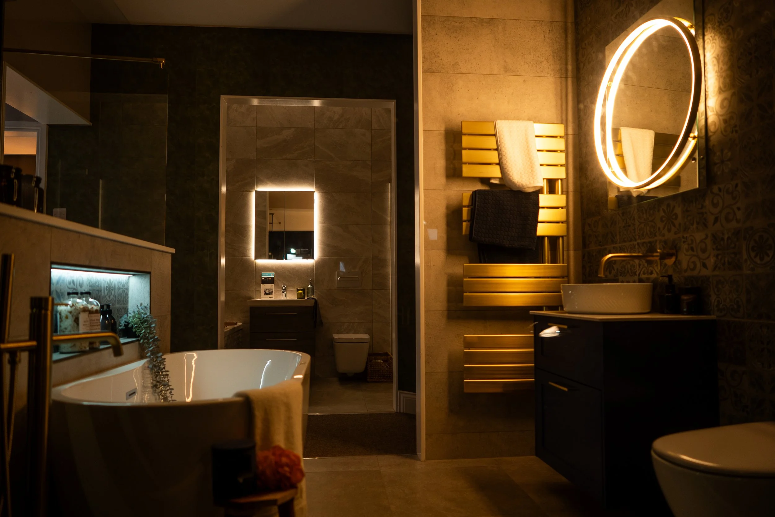 A Guide to Bathroom Construction and Renovation