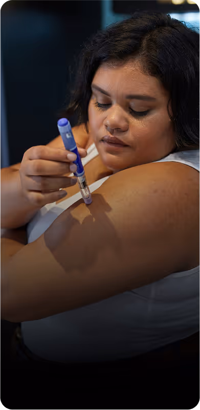 women-injecting-ozempic-pen-mobile