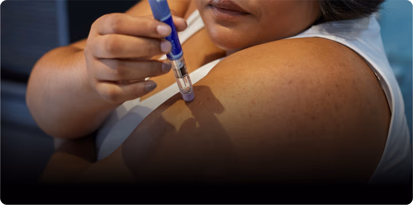 women-injecting-ozempic-pen-desktop