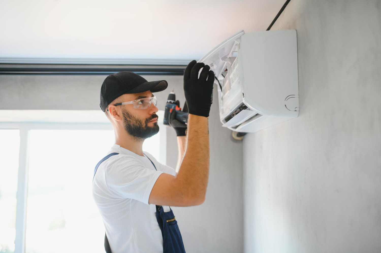 Troubleshooting Ductless AC Drainage Issues in Greensburg