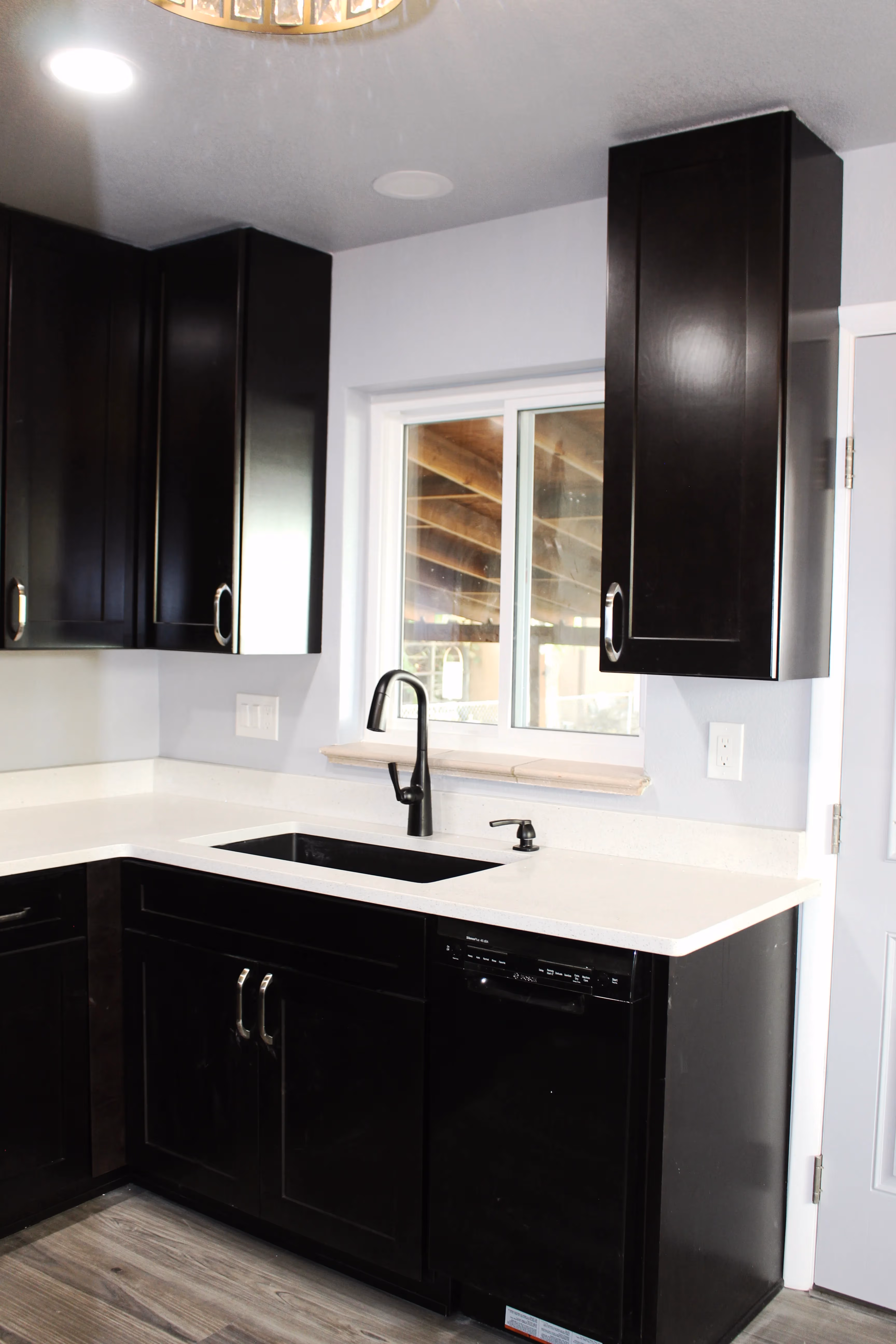 The Best Remodeling Trends for 2025: What’s In, What’s Out